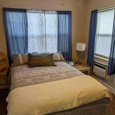 Private One-Bedroom 1 -Directly Across From Beach St. Pete Beach Exterior photo